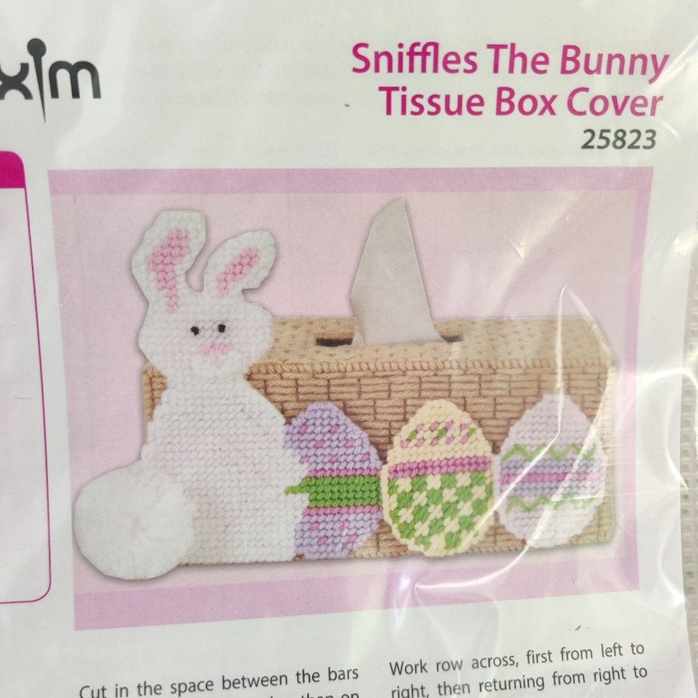 Mary Maxim Sniffles The Bunny Plastic Canvas Tissue Box Cover New Kit #2…